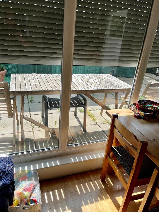 Dachgeschosswohnung Mit Kostenlosem Parkplatz !